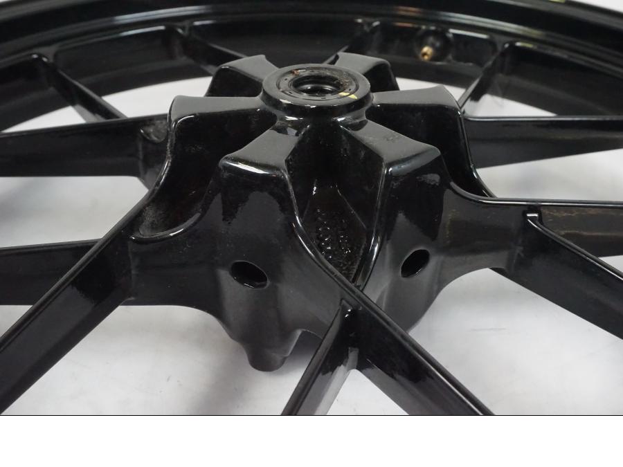 Extrabild6 på Fälg från en KTM 390 Adventure -2021 motorcykel.