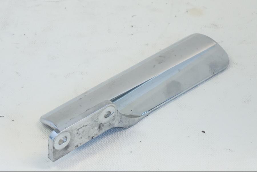 Höger sida på Gaffelbensskydd från en Kawasaki VN 1500 Mean Streak -2002 motorcykel.