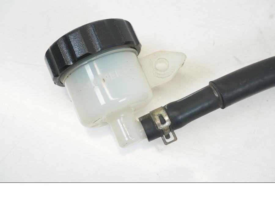 Extrabild2 på Bromshuvudcylinder från en Yamaha XV 1700 -2004 motorcykel.