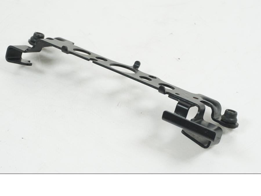 Höger sida på Sadelfäste från en Kawasaki ZX-10R -2008 motorcykel.