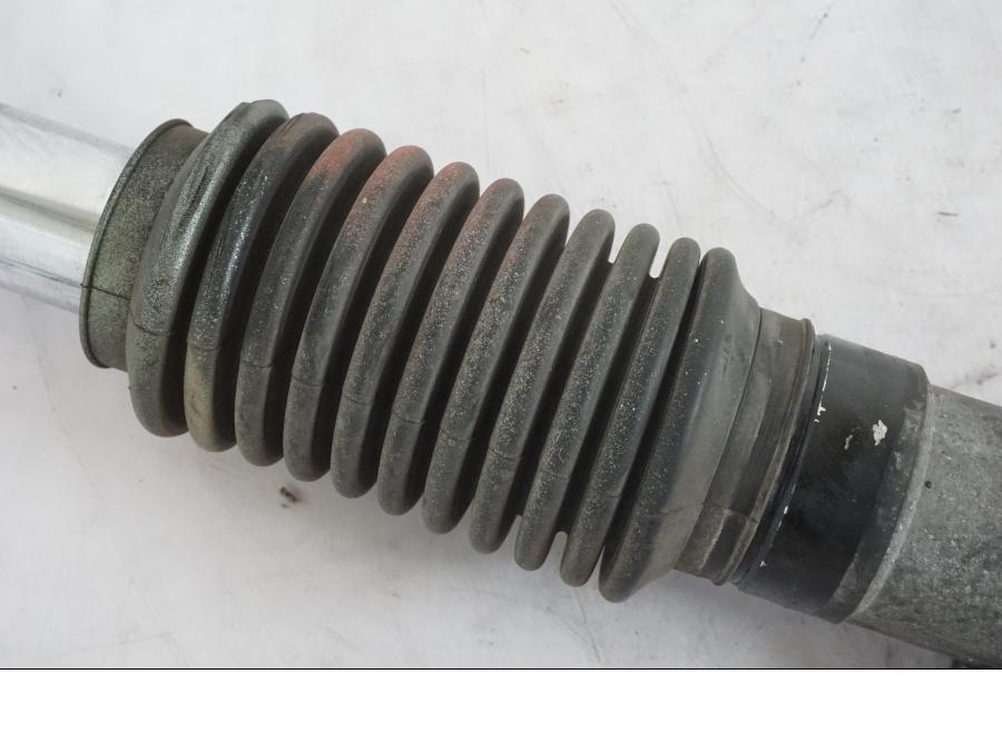 Snett uppifrån på Gaffelben från en BMW K 1100 LT -1999 motorcykel.