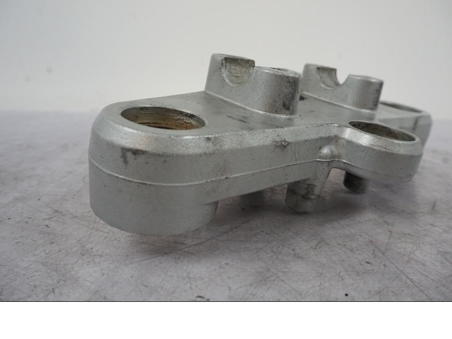 Höger sida på Gaffelkrona från en BMW R 1150 GS -2002 motorcykel.