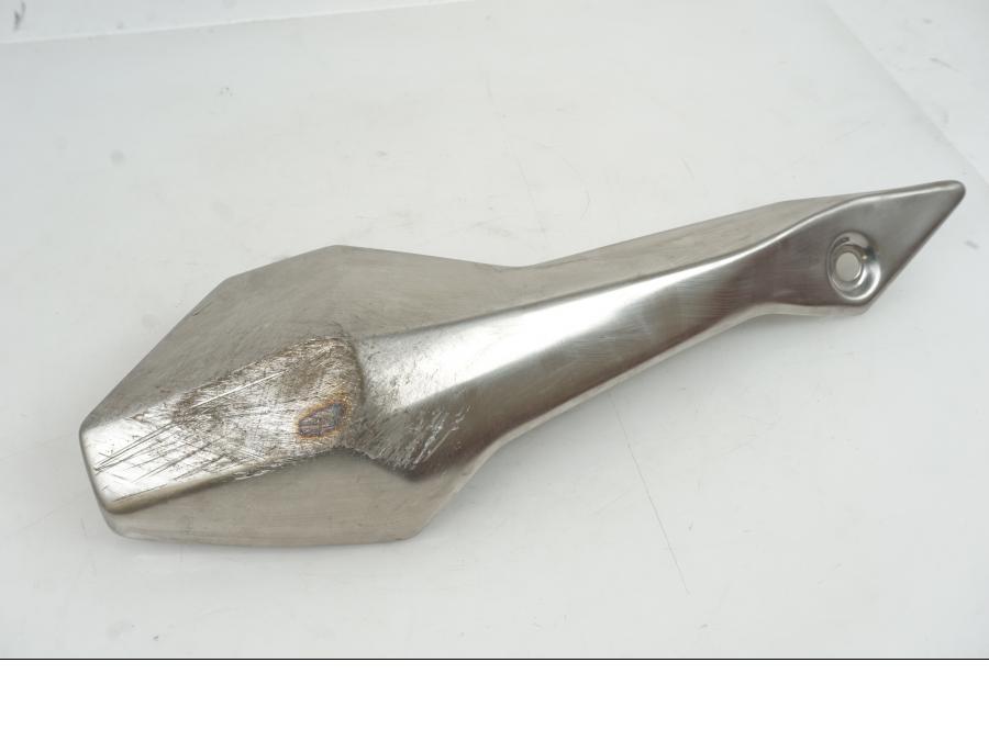 Baksidan på Värmeskydd från en Kawasaki Z 125 -2023 motorcykel.