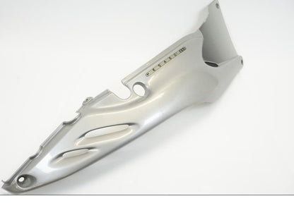 Framsidan på Bakvinge från en Aprilia Pegaso 650 -1997 motorcykel.