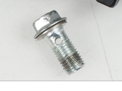 Baksidan på Bromshuvudcylinder från en Suzuki GSX-R 1000 -2007 motorcykel.