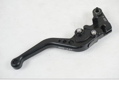 Vänster sida på Kopplingsgrepp från en Yamaha MT-09 -2019 motorcykel.