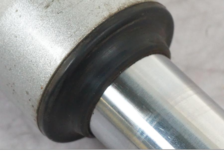 Extrabild3 på Gaffelben från en Honda ANF 125 -2009 motorcykel.