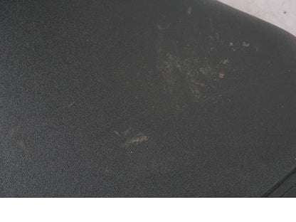 Vänster sida på Sadel från en Yamaha MT-09 -2016 motorcykel.