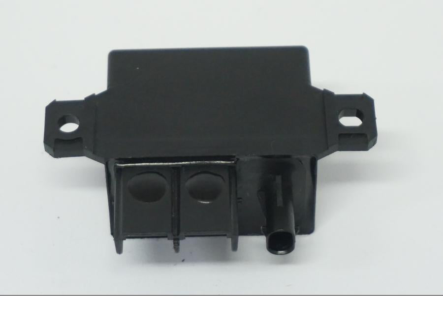 Vänster sida på Startrelä från en BMW R 1250 GS -2022 motorcykel.