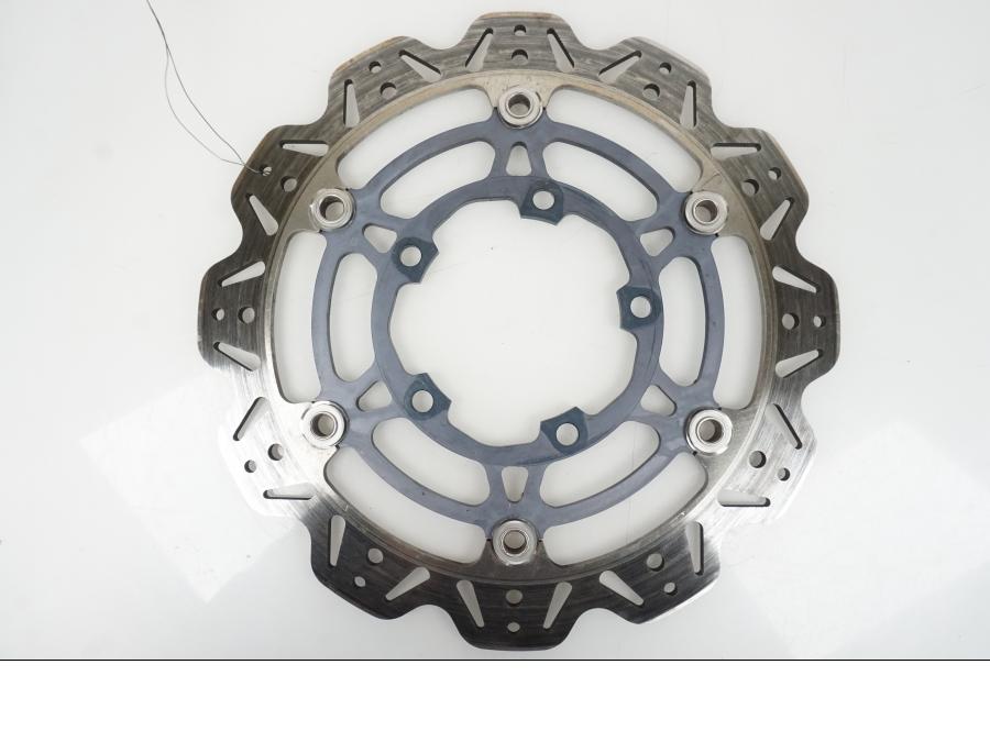 Snett uppifrån på Bromsskiva från en Suzuki GSX-R 1000 -2007 motorcykel.