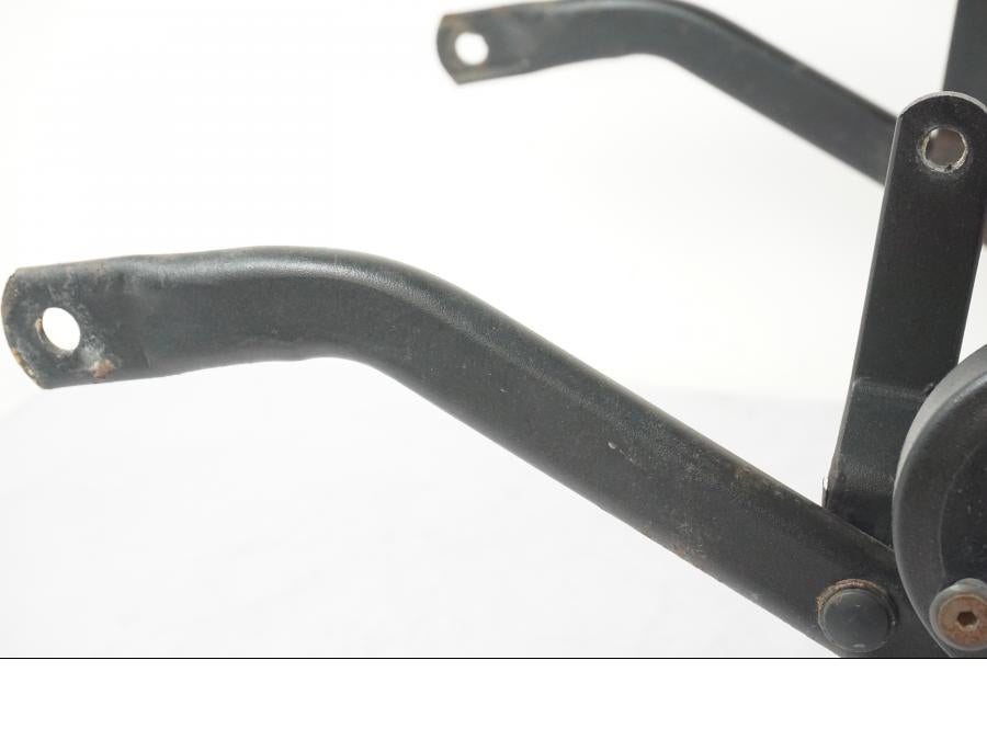 Extrabild2 på Sidoväskhållare från en Honda CBR 1000 F -1989 motorcykel.