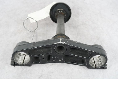 Baksidan på Gaffelkrona från en Suzuki GSX-R 1100 -1989 motorcykel.