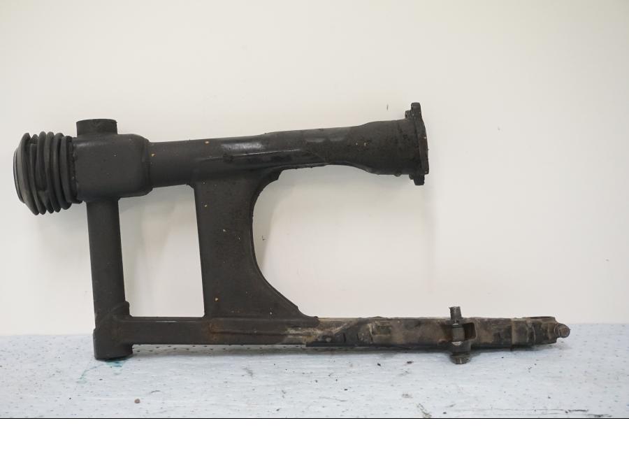 Baksidan på Sving från en Honda GL 1200 -1987 motorcykel.