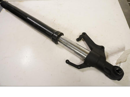 Framsidan på Gaffelben från en Yamaha FZ-1 N -2007 motorcykel.