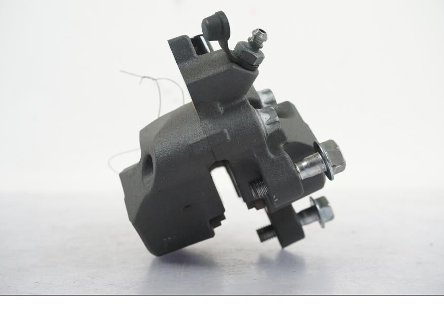 Höger sida på Bromsok från en Kawasaki Z 900 -2019 motorcykel.