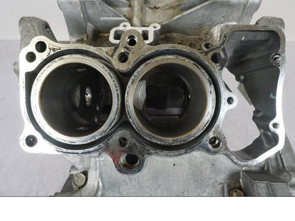 Extrabild5 på Motorblock från en Honda VFR 800 -2005 motorcykel.