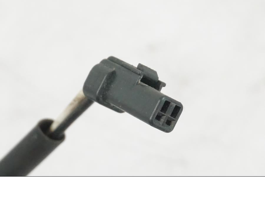 Snett nerifrån på Blinkers från en Triumph Tiger Explorer -2013 motorcykel.