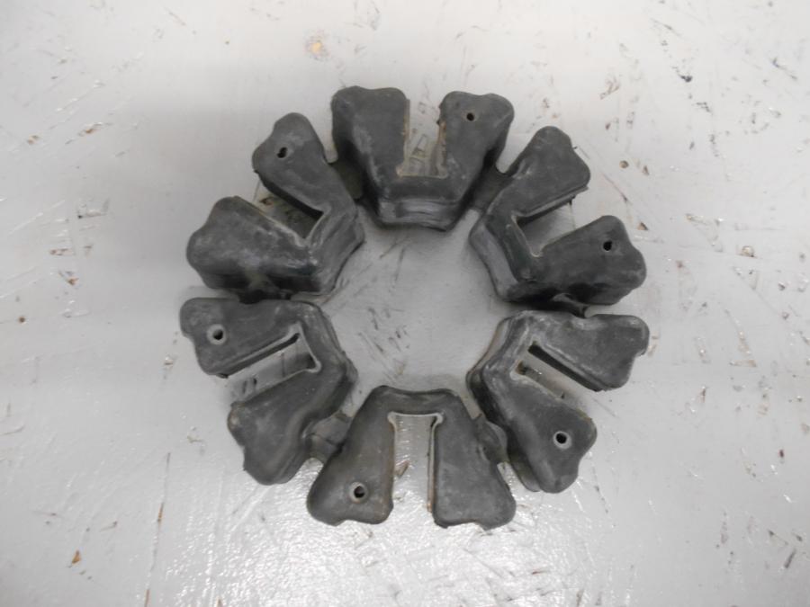 Framsidan på Ryckutjämnare från en KTM 125 Duke -2014 motorcykel.