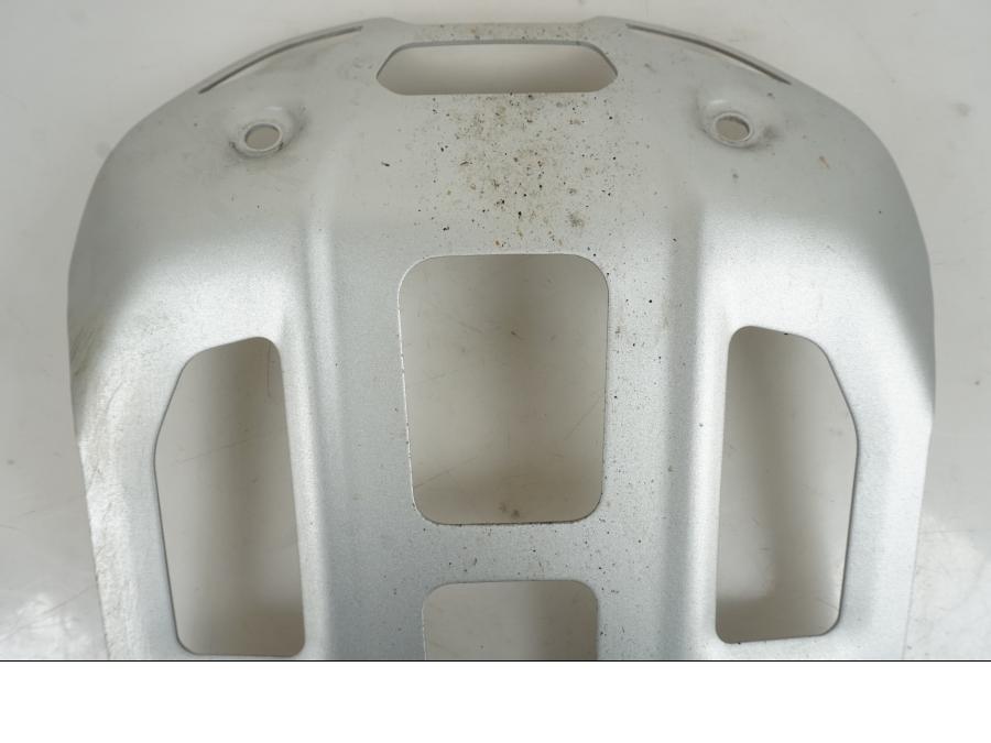 Vänster sida på Hasplåt från en BMW R 1300 GS -2024 motorcykel.