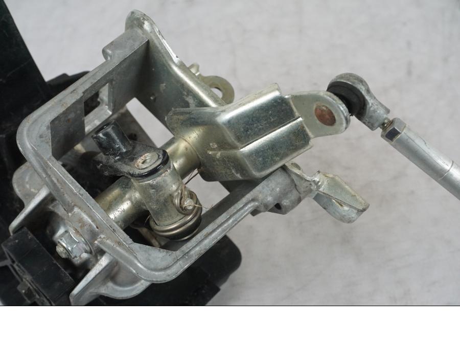 Extrabild4 på Växelspak från en Suzuki LTA 750 XP E -2009 motorcykel.