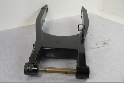 Baksidan på Sving från en Suzuki VZ 800 -2000 motorcykel.