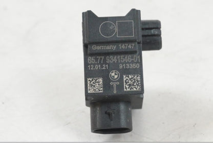 Baksidan på Tilt Sensor från en BMW R 1250 GS -2021 motorcykel.