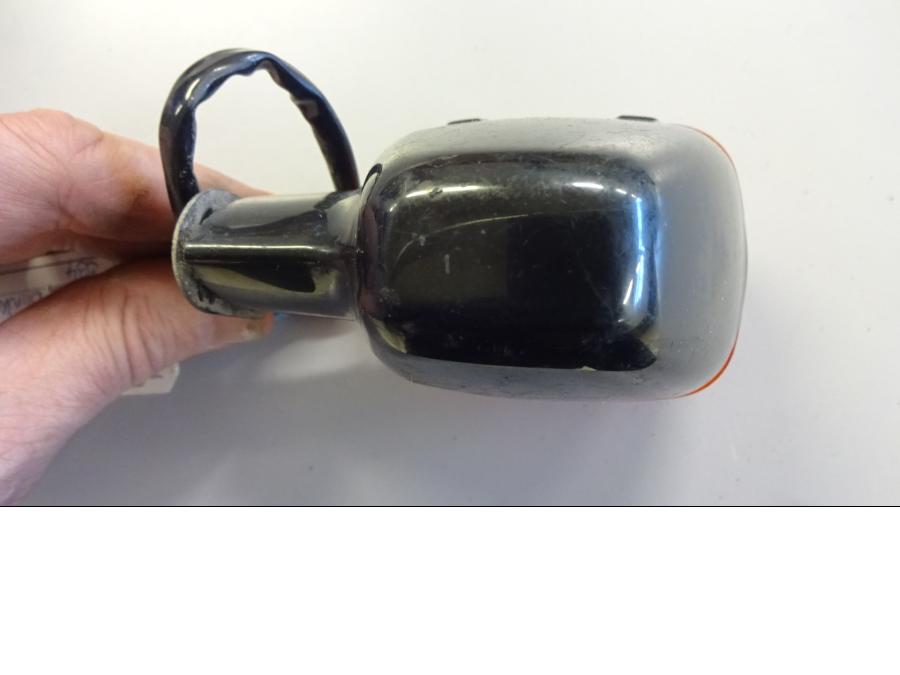 Höger sida på Blinkers från en Honda CBR 1100 XX -1999 motorcykel.
