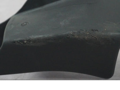 Höger sida på Luftvinge från en Ducati Multistrada V4 -2024 motorcykel.