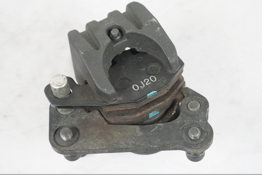 Snett uppifrån på Bromsok från en Kawasaki ZX-6R -2011 motorcykel.