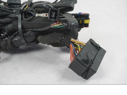 Vänster sida på Kabelstam från en MV Agusta Dragster -2014 motorcykel.