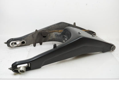 Framsidan på Sving från en H-D Adventure Pan America Special RA1250S -2021 motorcykel.