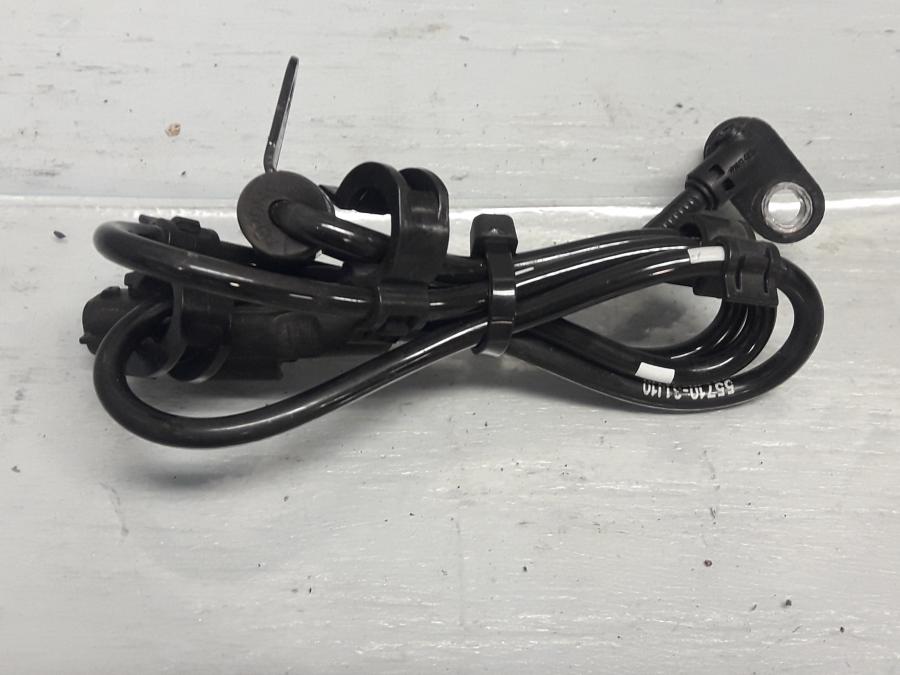 Framsidan på ABS givare från en Suzuki DL 1000 -2018 motorcykel.