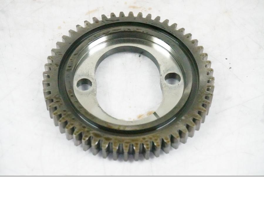 Höger sida på Kamaxel från en BMW K 1200 S -2005 motorcykel.