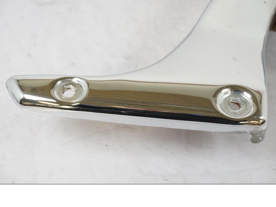 Baksidan på Bakskärmstag från en Suzuki VL 800 -2002 motorcykel.