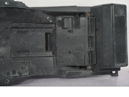 Extrabild3 på Undertail från en Suzuki GSF 1250 -2010 motorcykel.