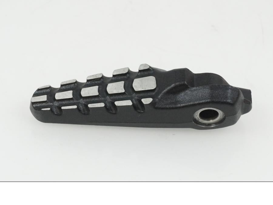 Framsidan på Fotpinne från en Ducati Diavel -2016 motorcykel.