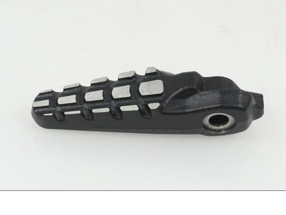 Framsidan på Fotpinne från en Ducati Diavel -2016 motorcykel.