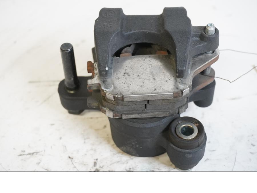 Höger sida på Bromsok från en Yamaha FZ-8 -2011 motorcykel.