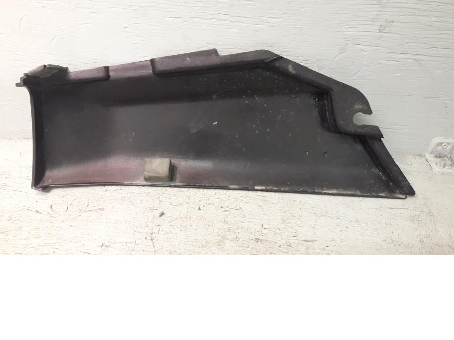 Baksidan på Bakvinge från en Yamaha XTZ 750 -1995 motorcykel.