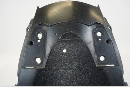 Höger sida på Undertail från en Suzuki GSX-R 1000 -2005 motorcykel.