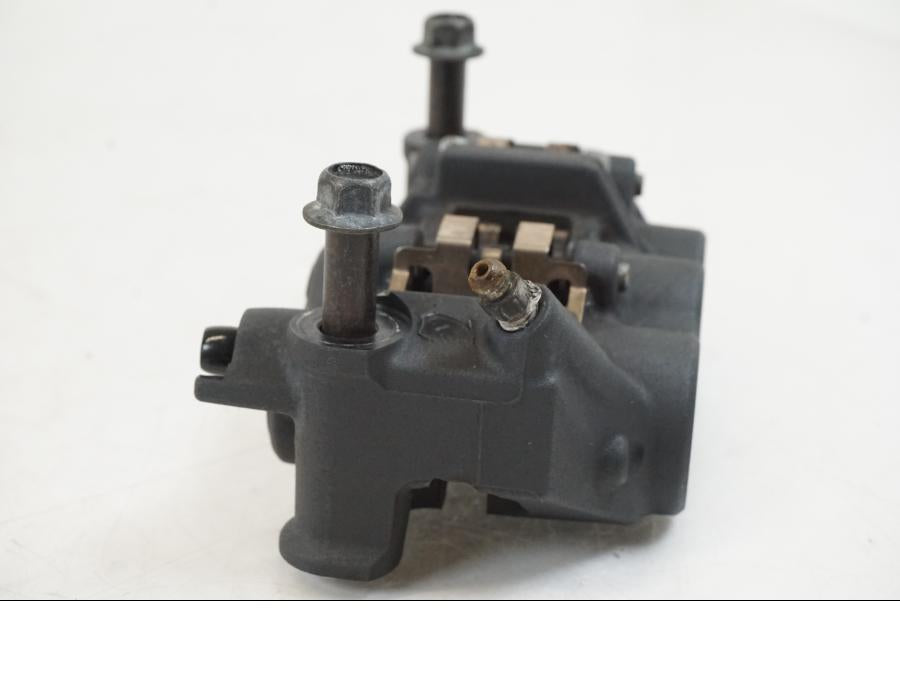 Höger sida på Bromsok från en Yamaha YZF 1000 R1 -2009 motorcykel.