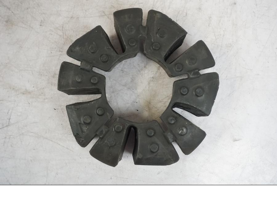 Framsidan på Ryckutjämnare från en Triumph Tiger -2009 motorcykel.