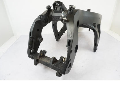 Snett uppifrån på Ram från en Suzuki GSX-R 750 -2006 motorcykel.