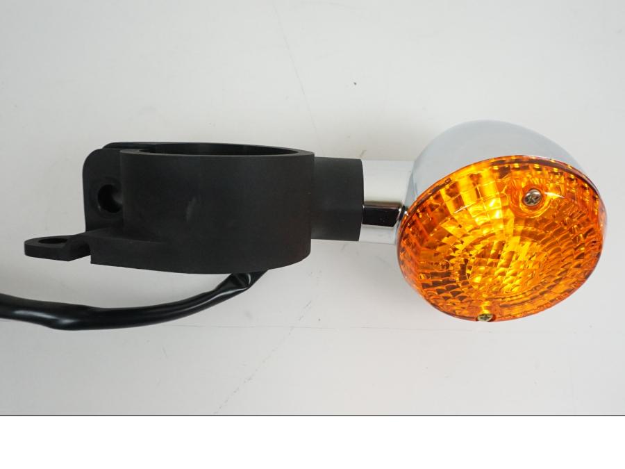 Extrabild3 på Blinkers från en Yamaha XV 1700 -2004 motorcykel.