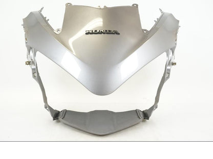 Framsidan på Toppkåpa från en Honda ST 1300 -2002 motorcykel.