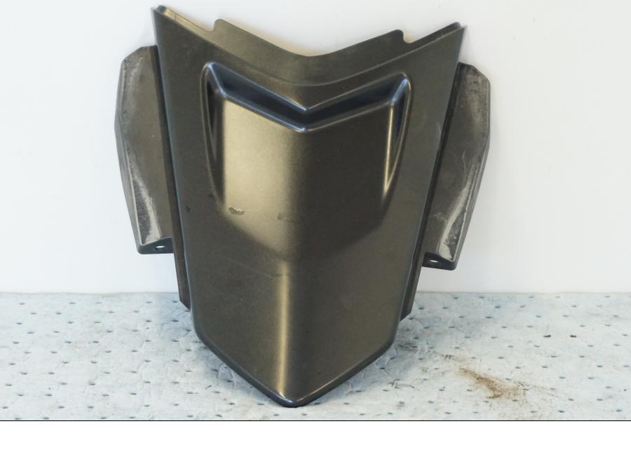 Framsidan på Bakvinge från en Suzuki GSX 1300 BK -2008 motorcykel.