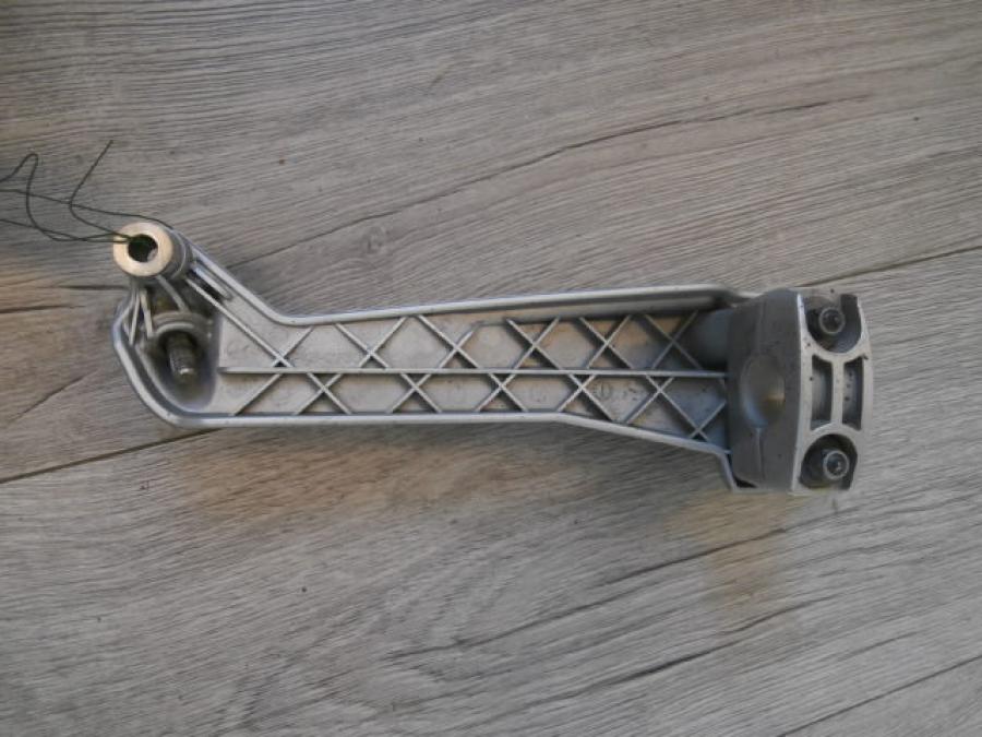 Baksidan på Väskhållare från en BMW R 1200 GS -2004 motorcykel.