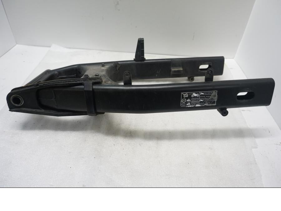 Framsidan på Sving från en Suzuki SV 650 -2016 motorcykel.