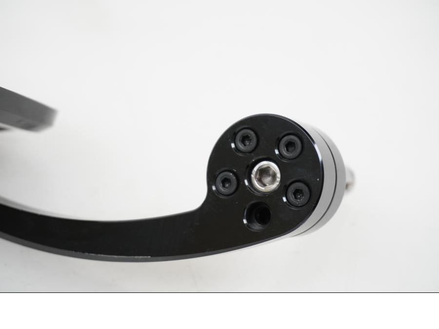 Baksidan på Backspegel från en KTM 790 Duke -2018 motorcykel.