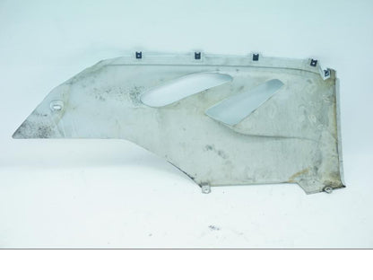 Baksidan på Magkåpa från en Ducati 899 Panigale -2015 motorcykel.